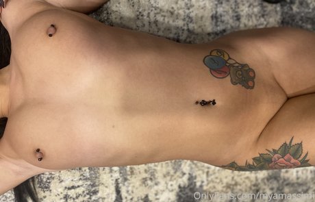 chatte dégoulinante et humide onlyfans hd parfaite galeries