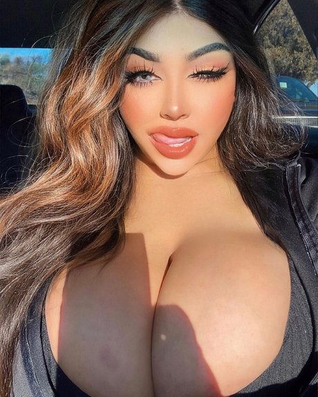 gros seins asiatiques onlyfans art pornographique galeries