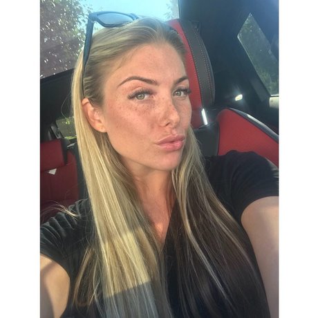 Bethany Samuels art star du porno photo