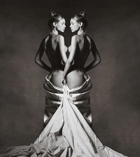 Scarlett Rose Leithold haut modèle galerie