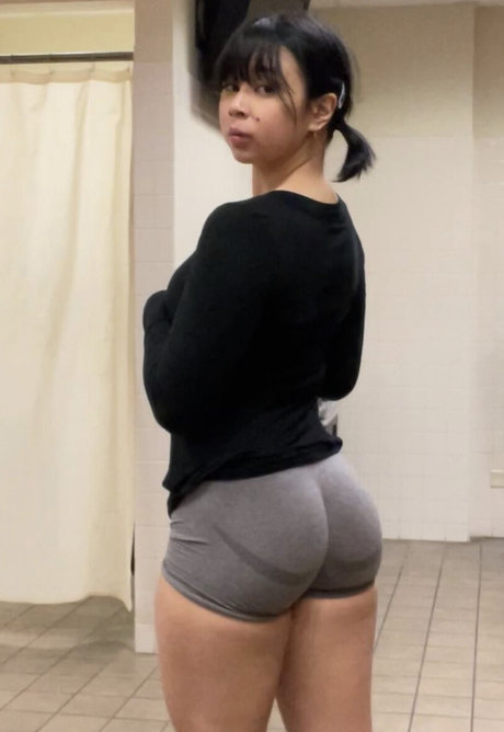 Tabi Lift jolie actrice photo