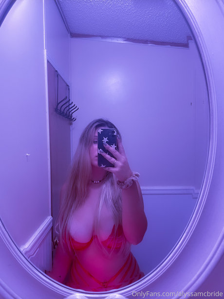 Alyssa Mcbride modèle joli galeries