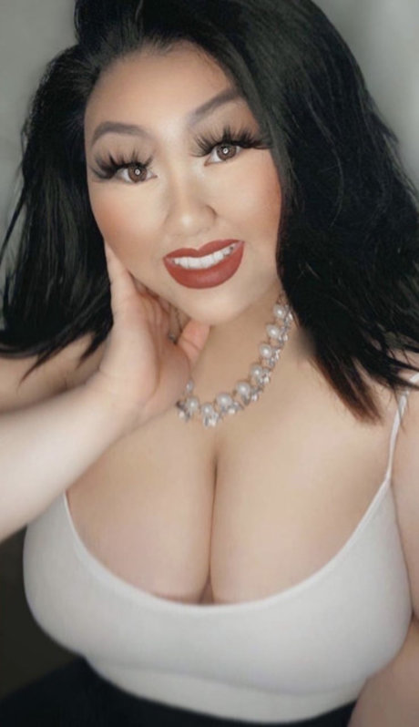 Kendra Vaaj nus étoiles img