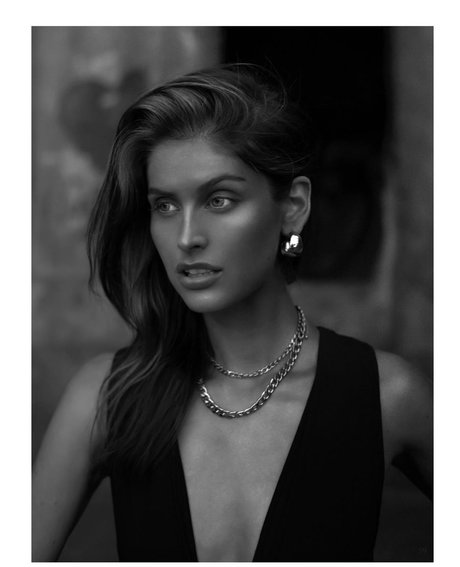 Nicole Sunde étoile magnifique photo