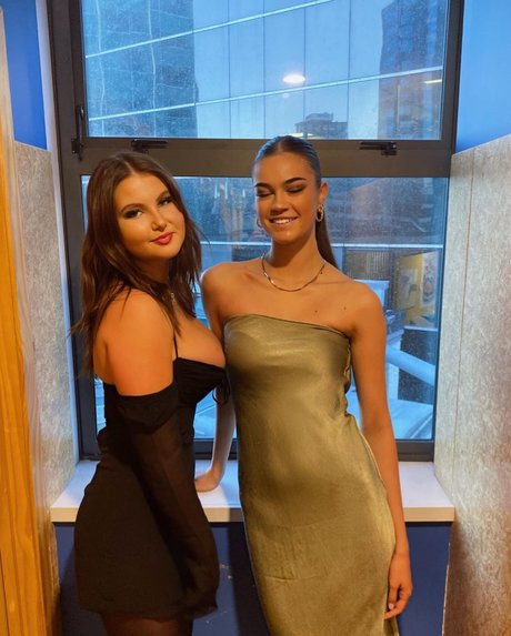 Clo Bailey modèle pornographique galerie