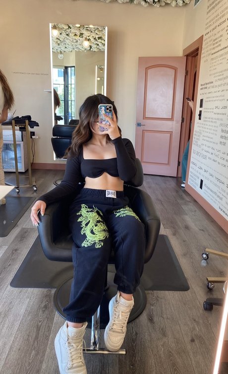 _Jydn lol actrice chaude img