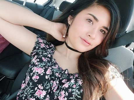 _Jydn lol modèle sympa des photos