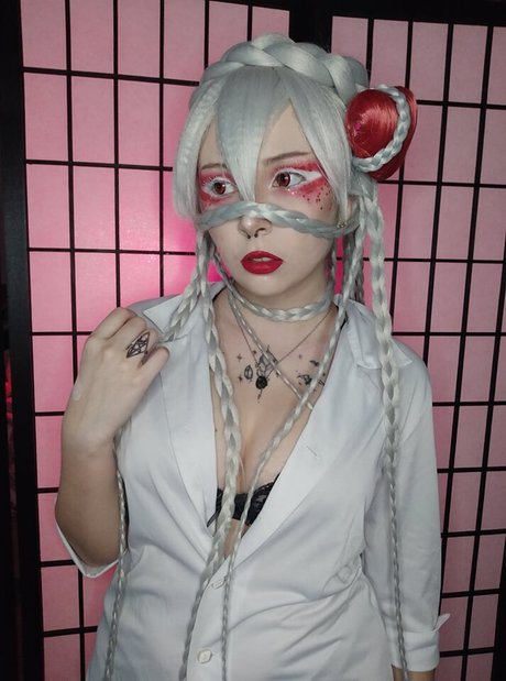 _Christine Usi modèle de sexe collection