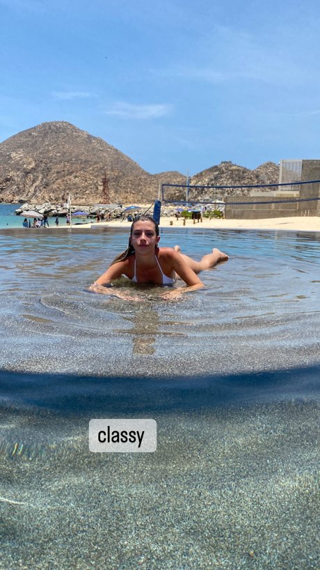 Sissy Sheridan star du porno gratuit galeries