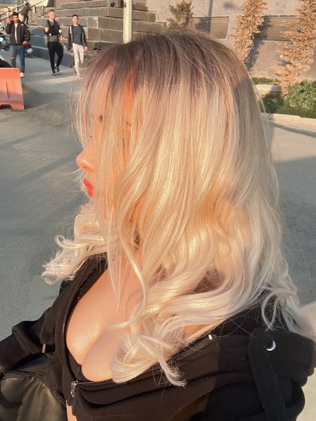 Gizem Bagdacicek modèle de sexe des photos