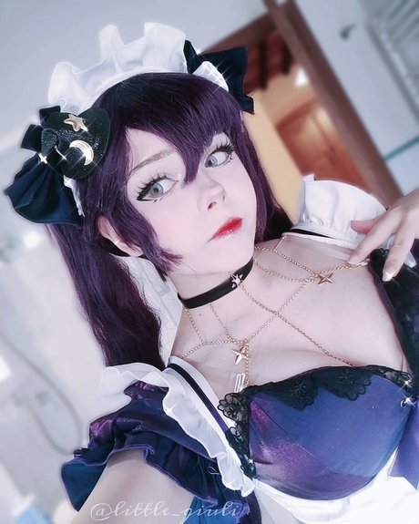 Little Giuli actrice adulte des photos