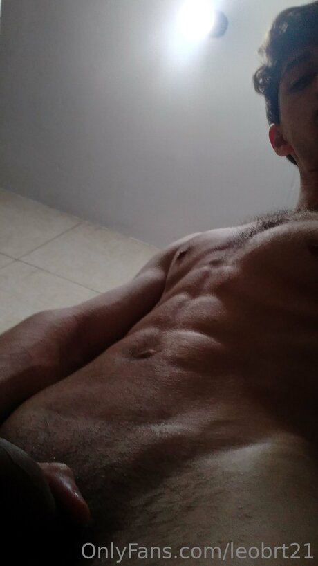 Leobrt21 star du porno hd galerie