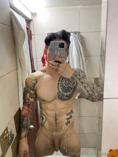 Loganvn star du porno chaud photos