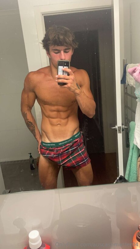 Auscashmaster04 nus star du porno archive