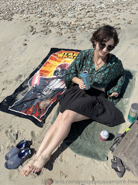 Voluptuousvampire Free modèle gratuit photo