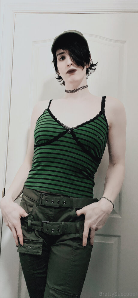 Tomboysuccubus modèle érotique image