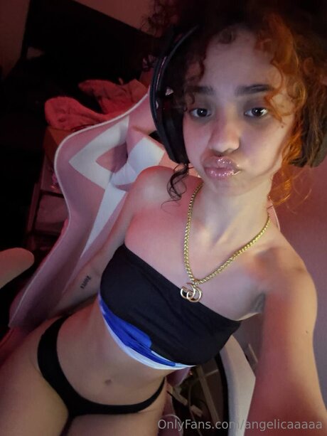 Angelicaaaaa star du porno chaude galerie
