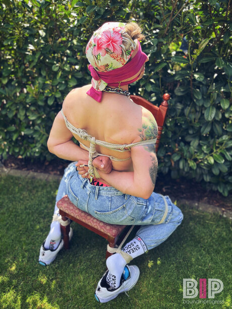 Boundinprogress actrice adulte galeries