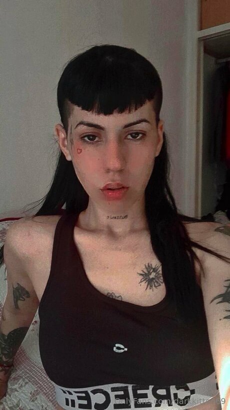 Milita Milita star du porno galeries