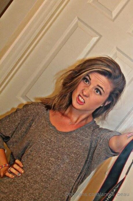 Annie Beau meilleur modèle image