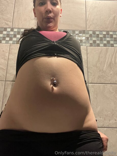 Therealdivinity étoile exclusive galeries