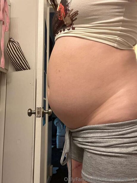 Therealdivinity actrice sexy des photos