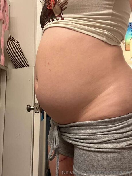 Therealdivinity modèle hd galeries