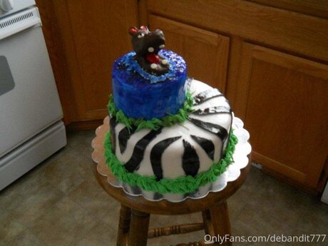 Debandit777 haut modèle galerie