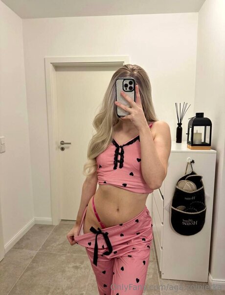 Aga Zolnierka modèle nu galeries