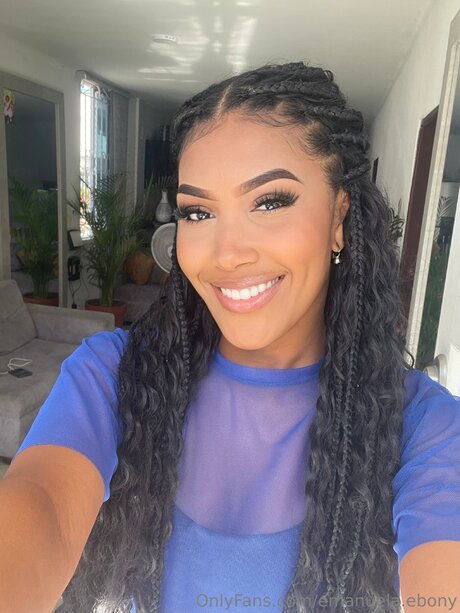 Emanuela Ebony sexe star archive