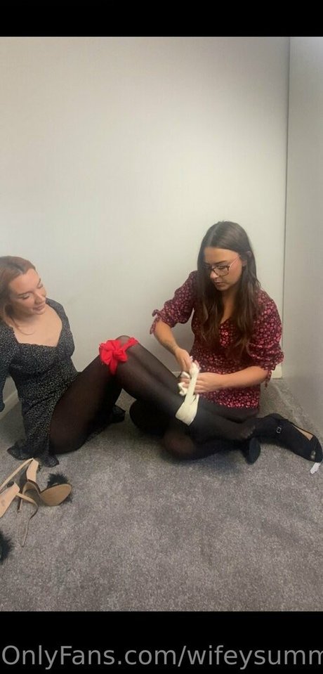 wifeysummer star du porno chaude img