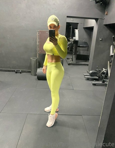 jassiecute actrice xxx image