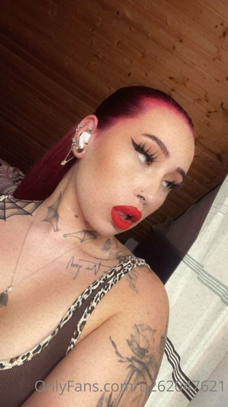 inkedlauraa actrice libre collection