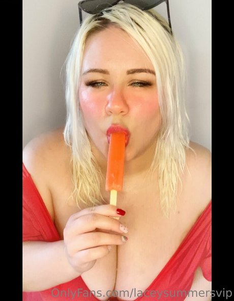 laceysummersvip star du porno sexy galerie