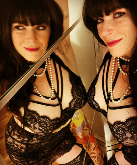 yespleasegoddessof star du porno sympa des photos