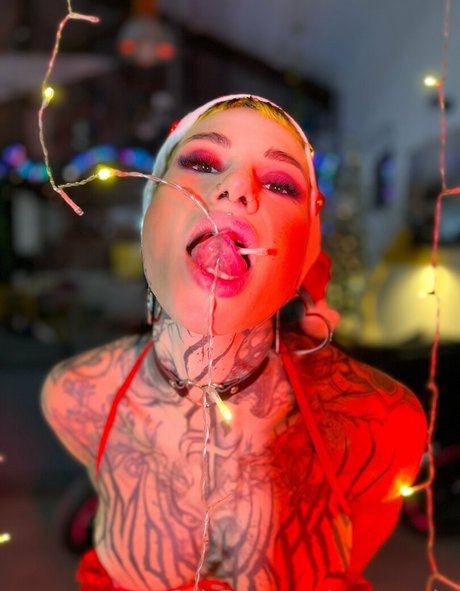 solo aux gros seins uniquementfans nu exclusif galerie