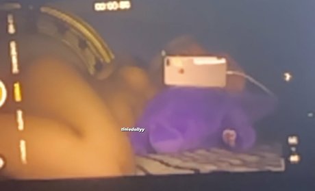 influenceur asiatique onlyfans nus img