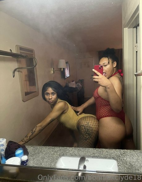 fellation en bikini onlyfans chaud belle archive