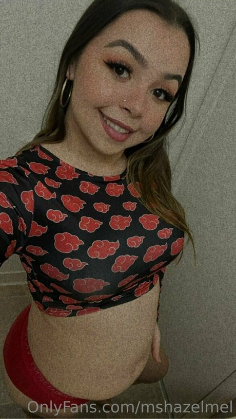 mshazelmel modèle de sexe photos