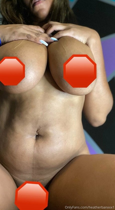 heatherbanxxx1 modèle sympa des photos