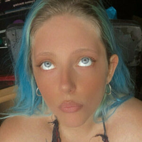 freakykay420 actrice artistique images