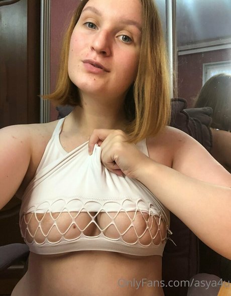 asya4u actrice de grande qualité des photos