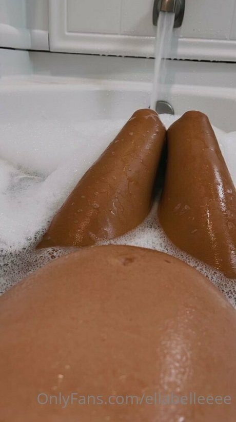 ellabelleeee star du porno parfaite images