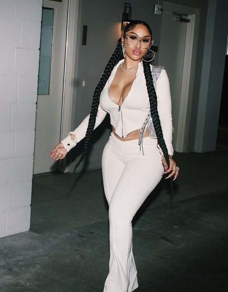 Ari Fletcher étoile hd galerie