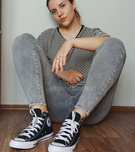 masmrfree joli modèle des photos