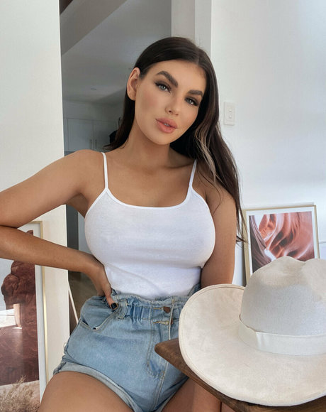 nicolethorne étoile sexy photo