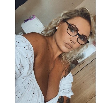 Roxanne Collacott star du porno chaud img