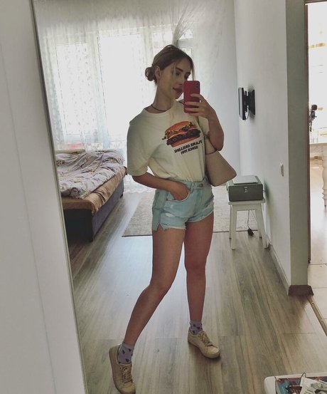 Alissa Strekozova star du porno xxx archive