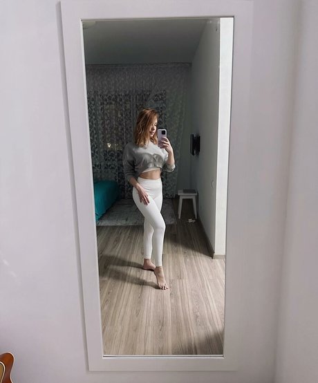 Alissa Strekozova haut étoile des photos