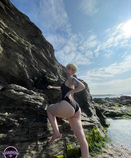 gros seins ébène onlyfans gratuit de haute qualité archive